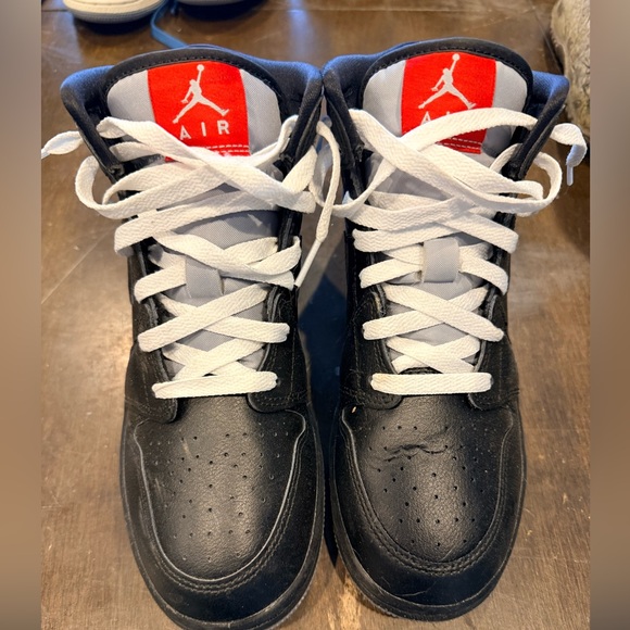 Jordan 1 Mid Bg Big Kids Style : Hv5180